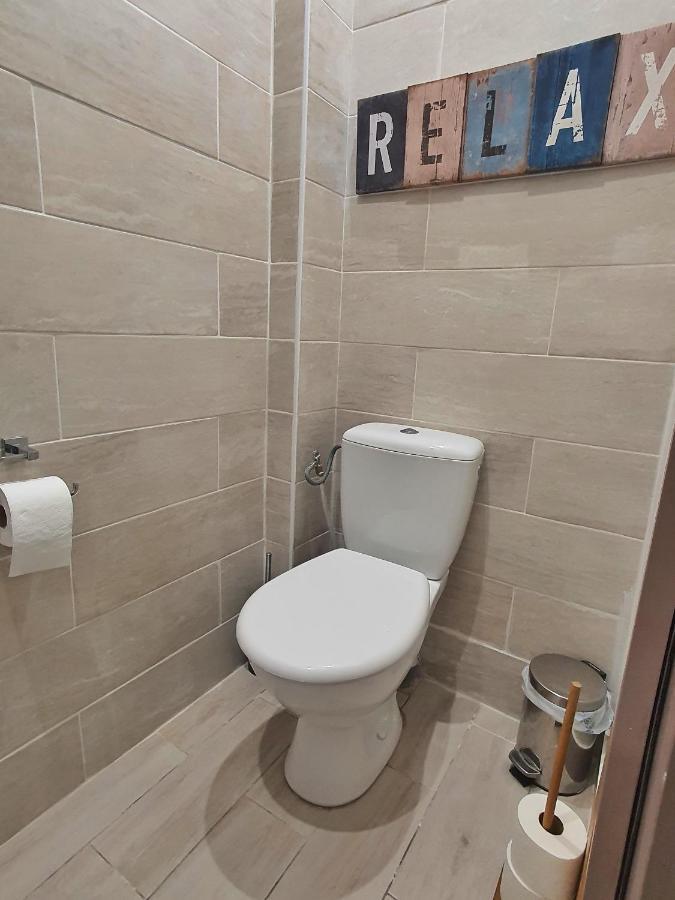 Suite Jacuzzi Privatif Plage Des Catalans Marseilles Exterior foto
